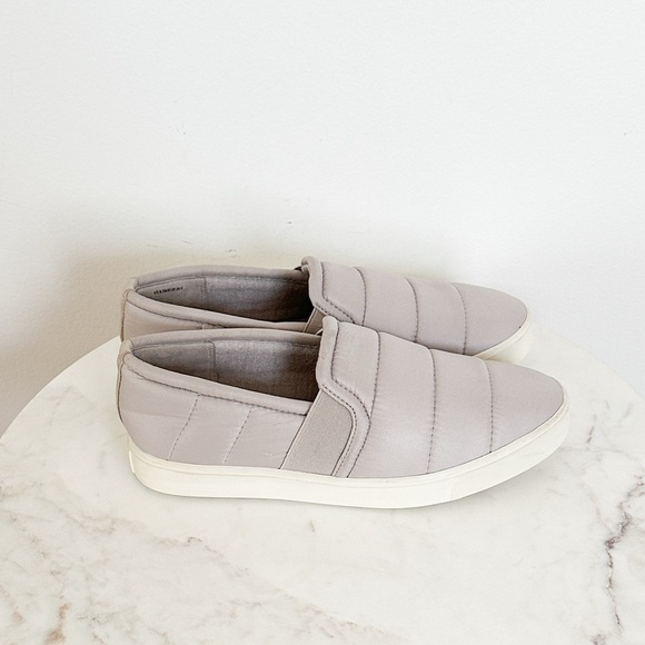 NEW Vince Blair Quilted Slip On Sneaker Cobblestone Size 8.5 - Picture 6 of 7